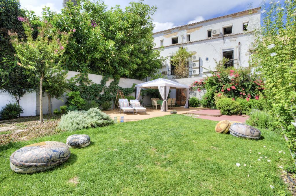Dalma Flats - Garden Lissabon